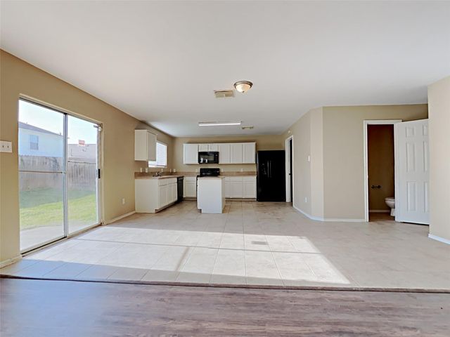 503 Pine Cluster Court, Conroe, TX 77301