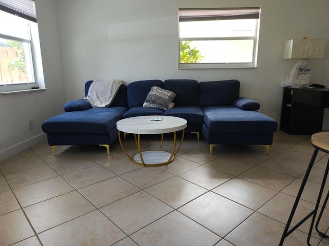 2711 NW 16 Street, Fort Lauderdale, FL 33311