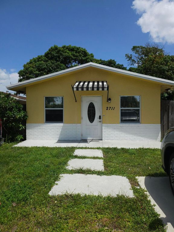 2711 NW 16 Street, Fort Lauderdale, FL 33311