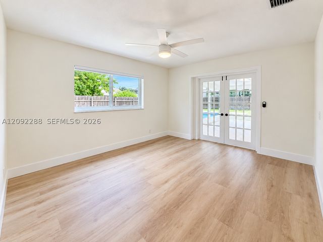 3700 NW 2nd Ct 1, Boca Raton, FL 33431