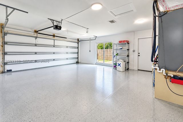 3700 NW 2nd Ct 1, Boca Raton, FL 33431
