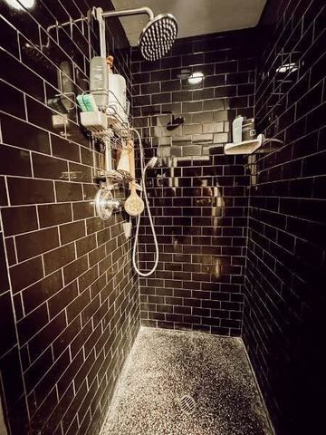 700 Church St Apt 908, Nashville, TN 37203