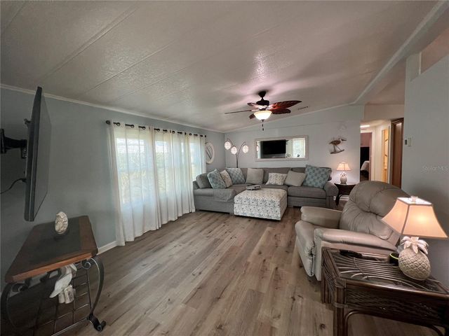 2038 MAUI DRIVE, Holiday, FL 34691