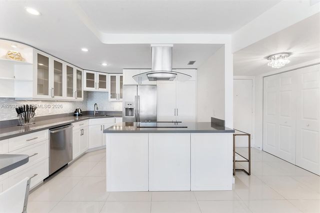 1620 S Ocean Blvd 3J, Lauderdale By The Sea, FL 33062