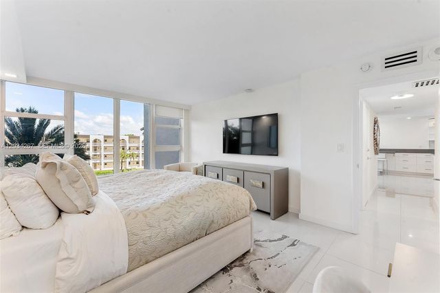 1620 S Ocean Blvd 3J, Lauderdale By The Sea, FL 33062