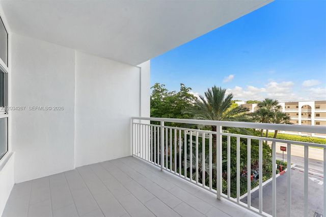 1620 S Ocean Blvd 3J, Lauderdale By The Sea, FL 33062