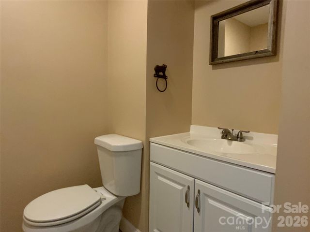 325 Glenwood Drive, Mooresville, NC 28115