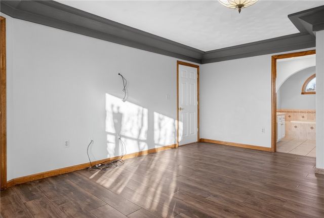 814 Cleardale Dr, Hempfield Twp, PA 15601