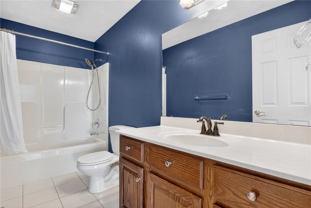 814 Cleardale Dr, Hempfield Twp, PA 15601