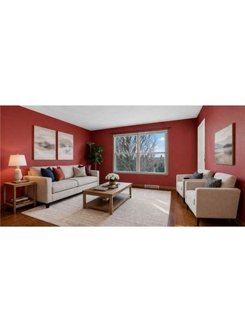 814 Cleardale Dr, Hempfield Twp, PA 15601