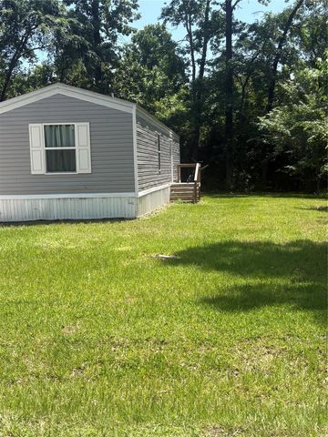 1311 Big Hawg Drive, Trinity, TX 75862