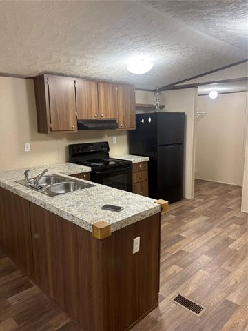 1311 Big Hawg Drive, Trinity, TX 75862
