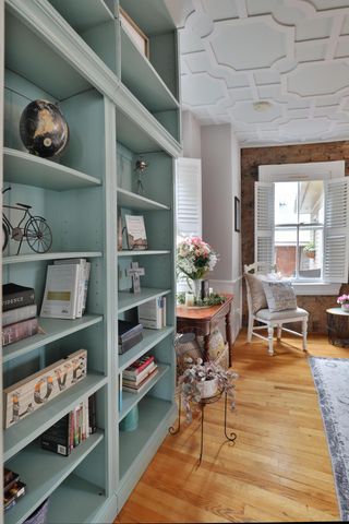 31 E Blenkner Street, Columbus, OH 43215
