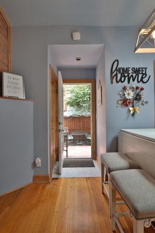 31 E Blenkner Street, Columbus, OH 43215