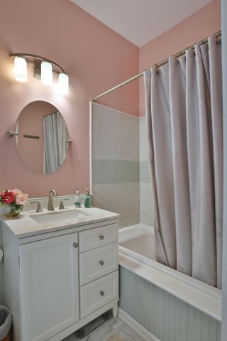 31 E Blenkner Street, Columbus, OH 43215