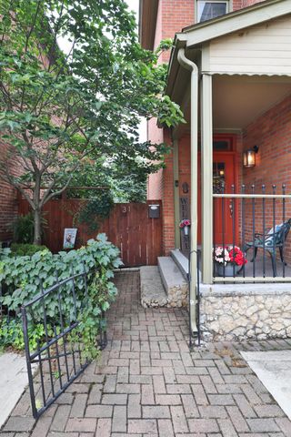 31 E Blenkner Street, Columbus, OH 43215
