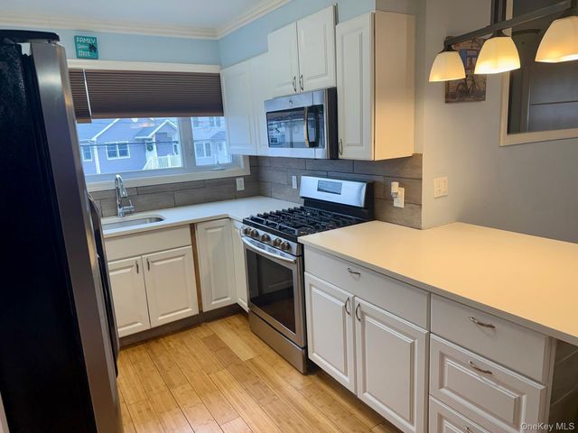 129 Nassau Lane, Island Park, NY 11558