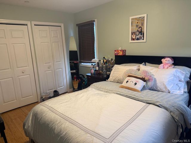 129 Nassau Lane, Island Park, NY 11558