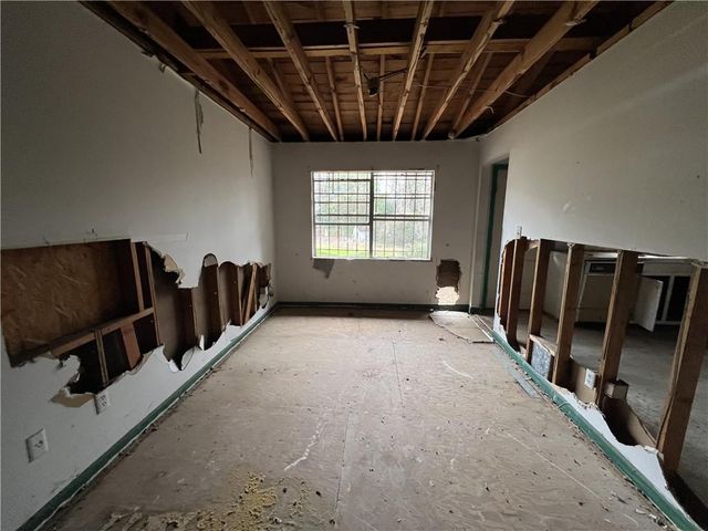 5827 Christopher Lane, Lithonia, GA 30058