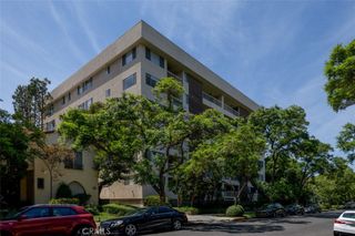 441 N Oakhurst 604, Beverly Hills, CA 90210