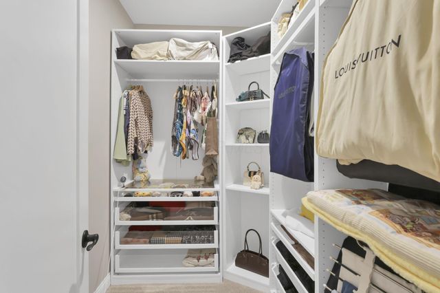 300 Harness Way, Delaware, OH 43015