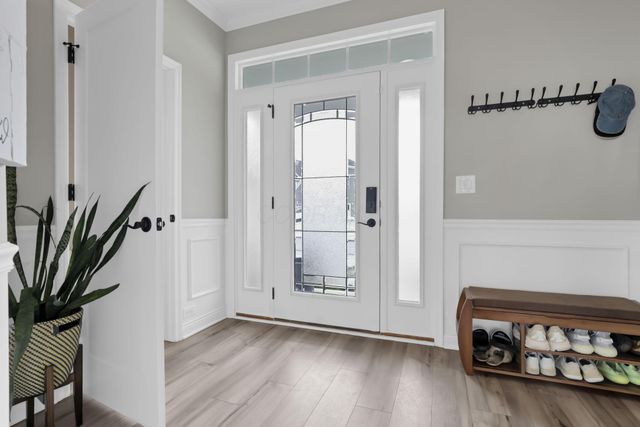 300 Harness Way, Delaware, OH 43015