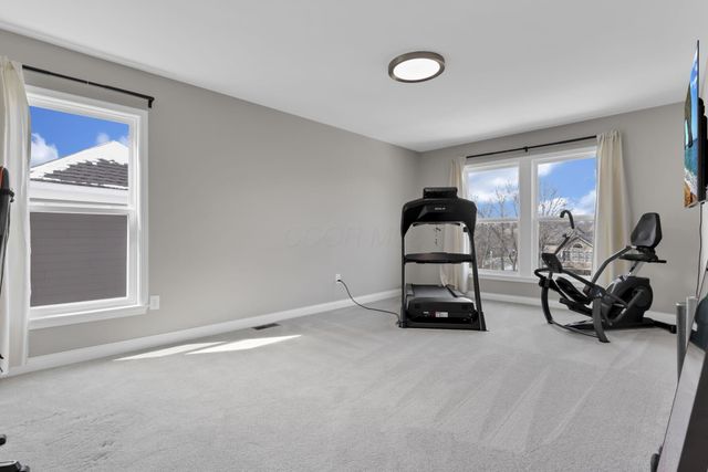 300 Harness Way, Delaware, OH 43015