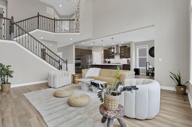 300 Harness Way, Delaware, OH 43015