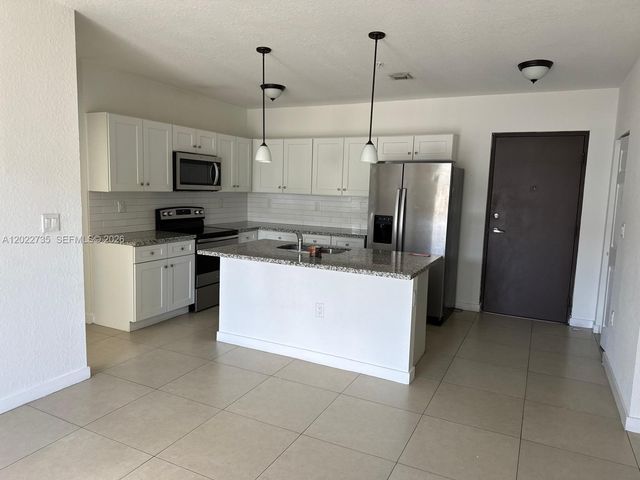 13381 SW 251st Terrace 201, Homestead, FL 33032