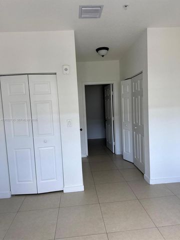 13381 SW 251st Terrace 201, Homestead, FL 33032