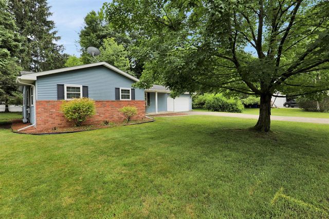 7701 Laurie Lane, Saginaw, MI 48609
