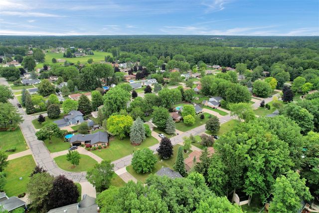 7701 Laurie Lane, Saginaw, MI 48609