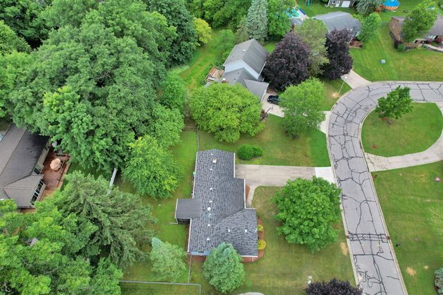7701 Laurie Lane, Saginaw, MI 48609
