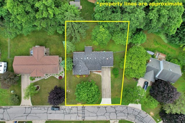 7701 Laurie Lane, Saginaw, MI 48609