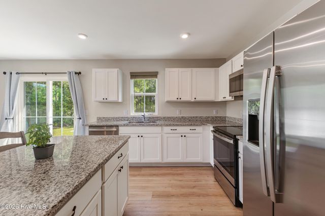 1648 Branchwood Road NE, Bolivia, NC 28422