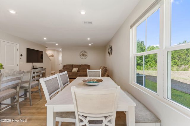 1648 Branchwood Road NE, Bolivia, NC 28422