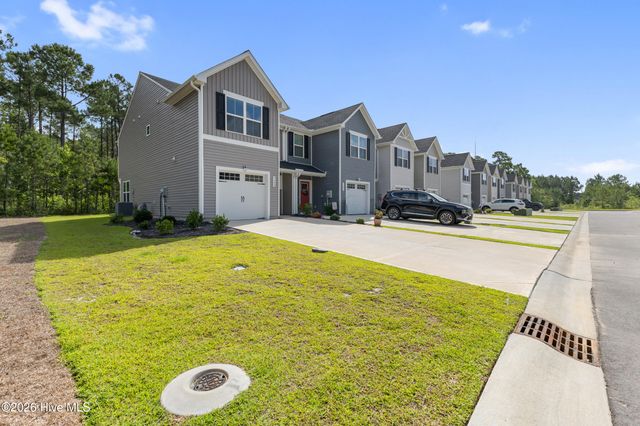 1648 Branchwood Road NE, Bolivia, NC 28422