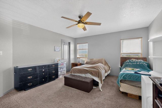 492 Desert Mist Drive SW, Albuquerque, NM 87121