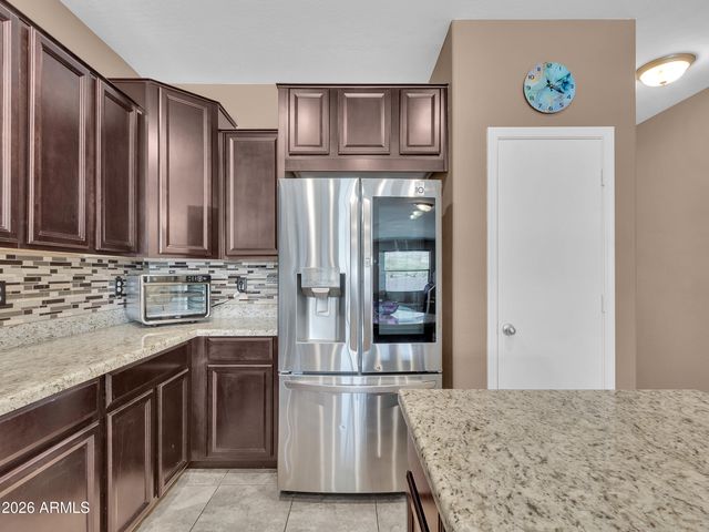 2307 W DESERT Lane, Phoenix, AZ 85041