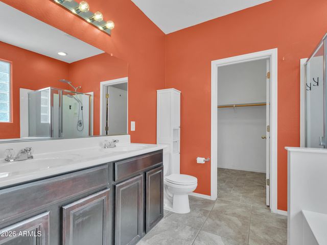 2307 W DESERT Lane, Phoenix, AZ 85041