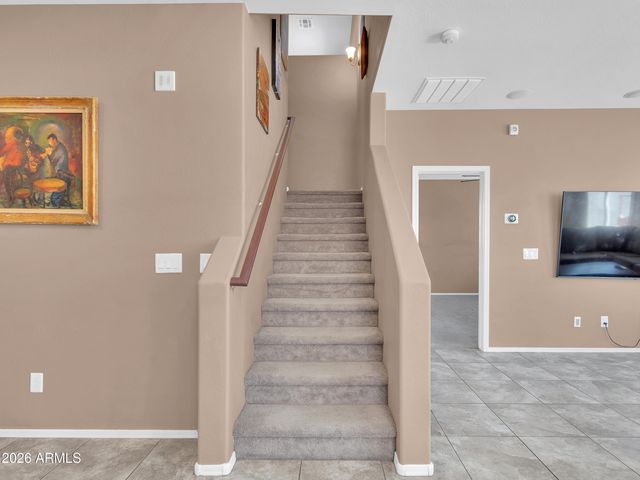 2307 W DESERT Lane, Phoenix, AZ 85041