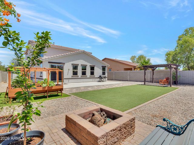 2307 W DESERT Lane, Phoenix, AZ 85041