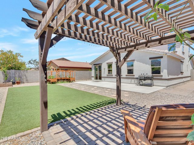 2307 W DESERT Lane, Phoenix, AZ 85041