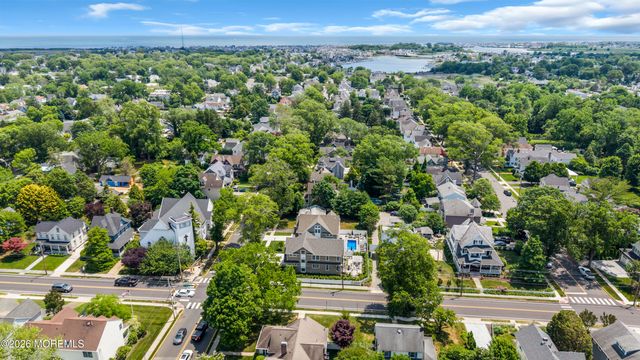 7 Marcellus Avenue, Manasquan, NJ 08736