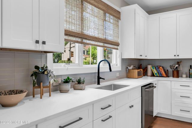 7 Marcellus Avenue, Manasquan, NJ 08736