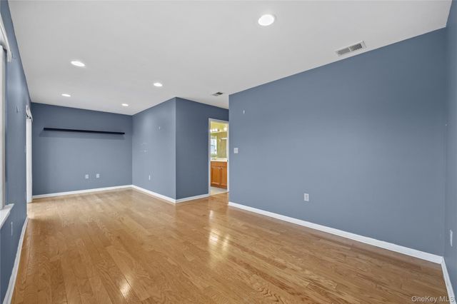 223 Constitution Place A, College Point, NY 11356