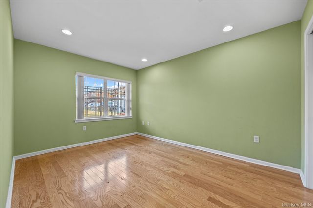 223 Constitution Place A, College Point, NY 11356