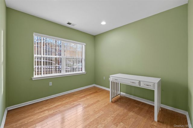 223 Constitution Place A, College Point, NY 11356