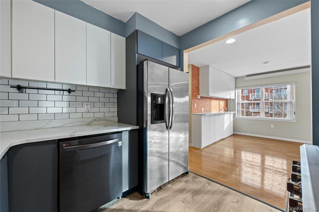 223 Constitution Place A, College Point, NY 11356