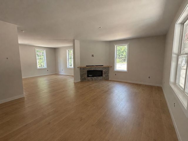 4 Beede Road, Moultonborough, NH 03254